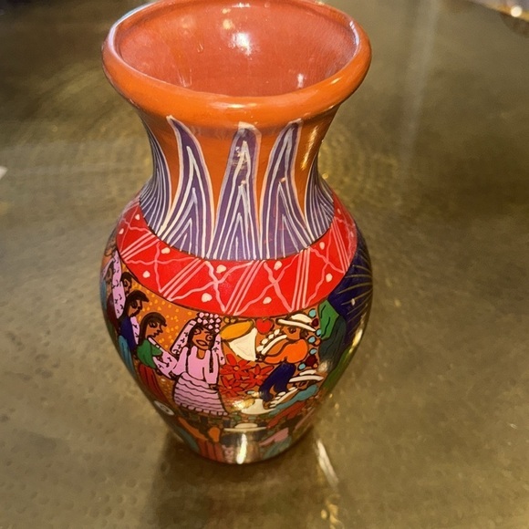 Hand-painted Mexican Folk Art Pottery Mask Decoration - Picture 3 of 8